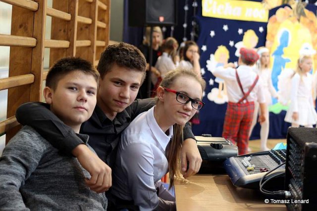 2014-12-19-125336-canon eos 700d